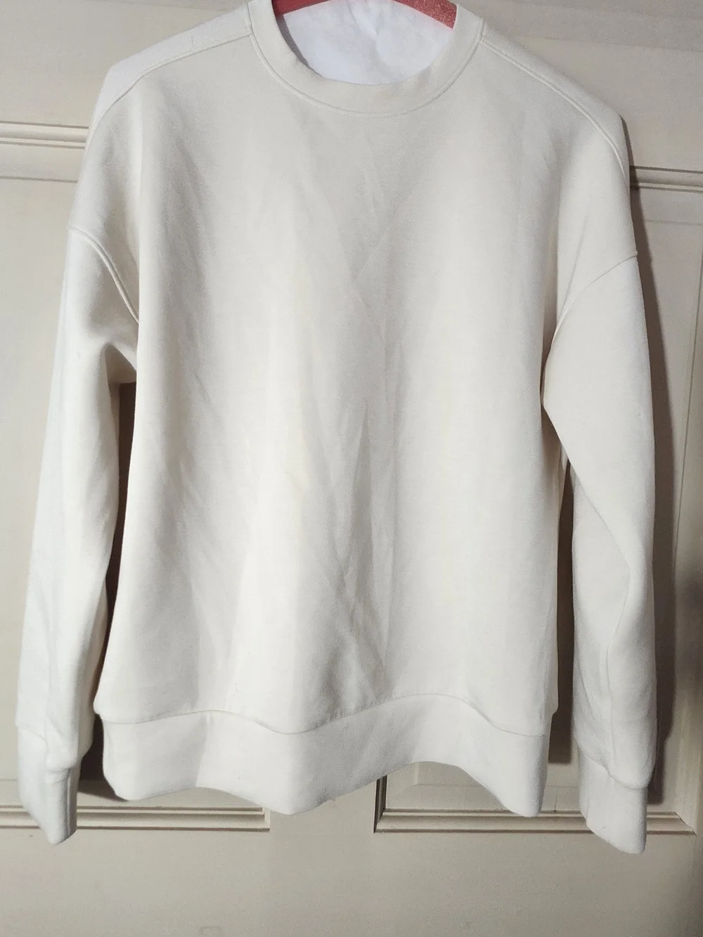 Women's Cream Crewneck Sweatshirt - Everyday Essential